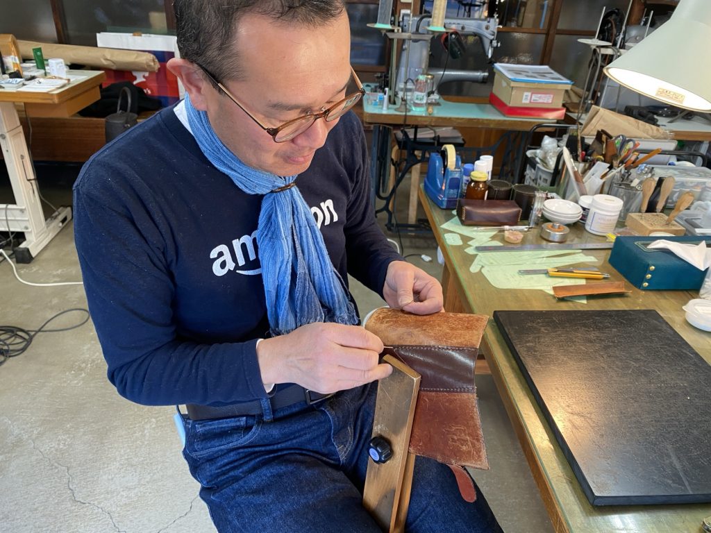 革の手縫い教室・ATELIER HANADA　part2